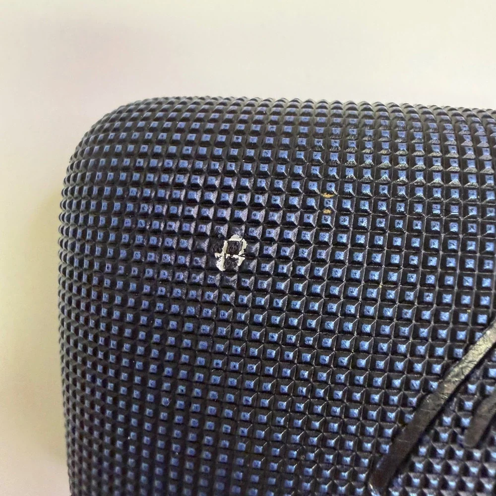Maui Jim Unisex OS Blue Textured Hard Shell Clamshell Sunglasses Case Protective